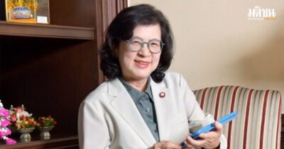 นารี ตัณฑเสถียร