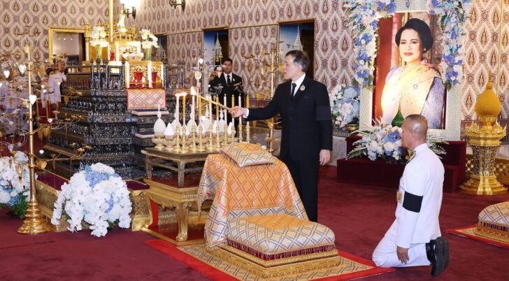 ในหลวง พระราชินี เสด็จฯ ทรงบำเพ็ญพระราชกุศลสวดพระอภิธรรมพระบรมศพ ‘พระพันปีหลวง’ เป็นวันที่ 2