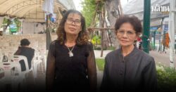 วัยเกษียณ กราบพระบรมศพ เผย ‘อยากมาทุกวัน’ ซาบซึ้งใจ ‘ทรงห่วงใยพสกนิกร’