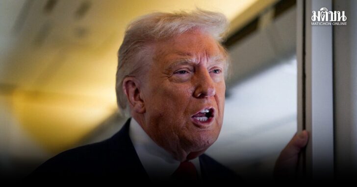 FILE PHOTO: U.S. President Trump departs for Florida from Joint Base Andrews