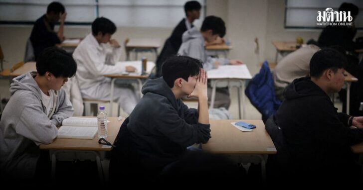 2025-11-13T043804Z_1600810194_RC2BVHAIF83Y_RTRMADP_3_SOUTHKOREA-EXAM