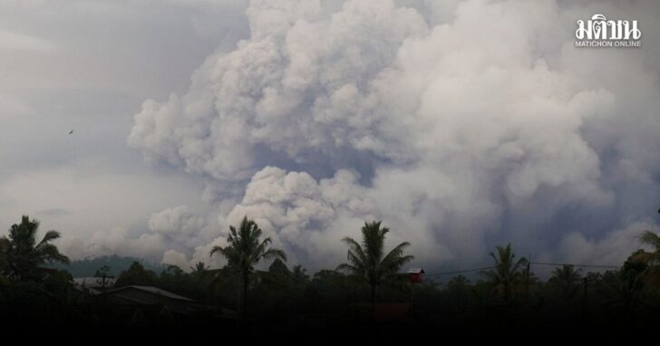 2025-11-19T233611Z_1693680875_RC2JZHA1O3HS_RTRMADP_3_INDONESIA-VOLCANO