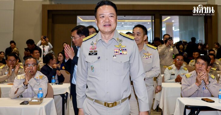 นายกฯ มอบนโยบาย ทำงานอย่ากลัวใครได้หน้า ย้ำ คนละครึ่ง เฟส 2 ต้องช่วยคนชายขอบใช้สิทธิ์