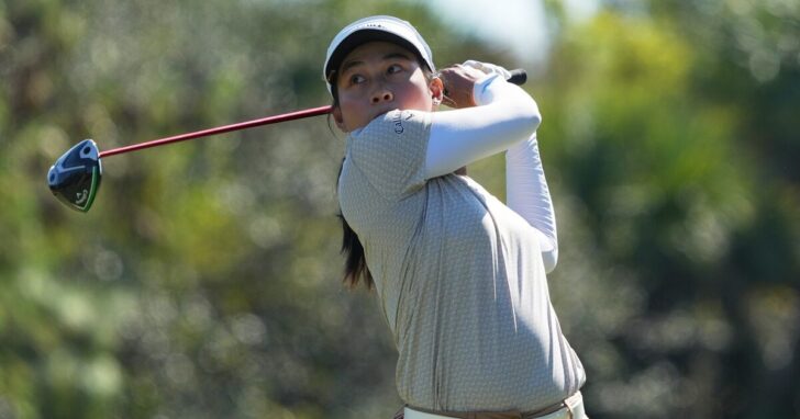 กระหึ่มโลก! โปรจีนป้องกันแชมป์ทัวร์ แชมเปี้ยนชิพ พร้อมรับ 2 รางวัลใหญ่