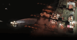 ไฟไหม้เรือสินค้า ขณะเทียบท่าเรือมะกัน 6 ลูกเรือยังไม่รู้ชะตากรรม