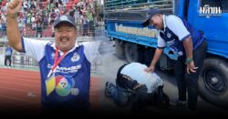 พ่อนักเตะหมอนทองวิทยา เผยภาพก้มกราบ อ.สกล ขอบคุณ ถ้าไม่มีครู ลูกผมคงเลิกเล่นฟุตบอลไปแล้ว