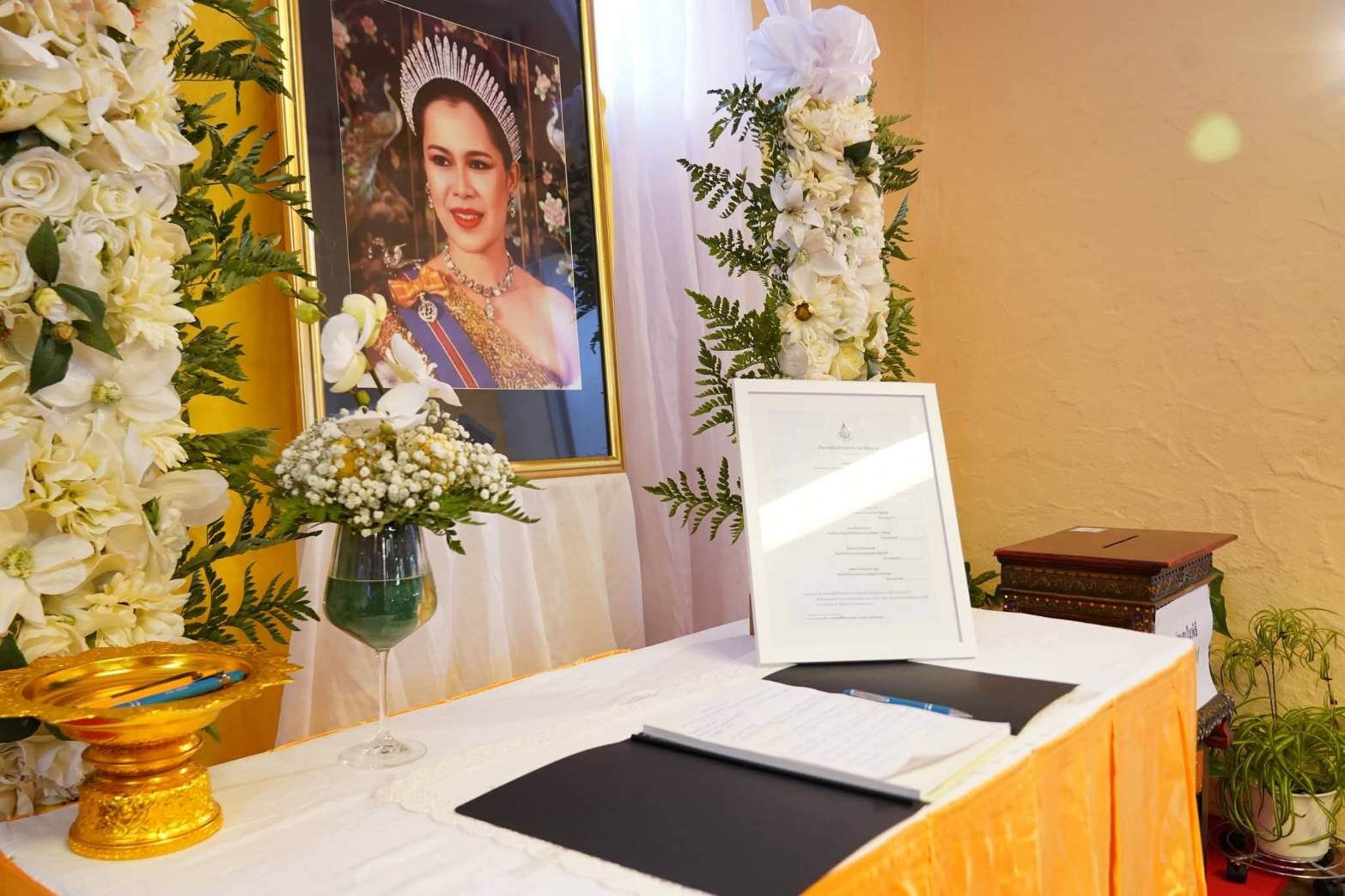 ชาวไทยในเยอรมนี ร่วมบำเพ็ญกุศลปัณรสมวาร ถวายแด่ ‘สมเด็จพระพันปีหลวง’