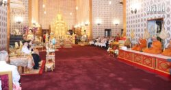 ในหลวง-พระราชินี ทรงบำเพ็ญพระราชกุศลปัณรสมวาร 15 วัน พระบรมศพ ‘พระพันปีหลวง’