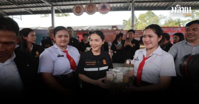 นฤมล รับฟังปัญหาพัทลุง เดินหน้าแก้หนี้ครู 1 แสนล้าน วอนอย่าก่อหนี้เพิ่ม พร้อมลุยลดภาระงาน