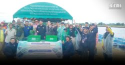 ‘เอกภาพ’ มอบพันธุ์ปลา ช่วยชาวร้อยเอ็ด