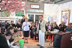 วิสาหกิจชุมชนไทย เฮิร์บ เซ็นเตอร์ ผลักดันสมุนไพรไทยสู่ “พืชเศรษฐกิจแห่งอนาคต”