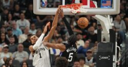 สเปอร์สเจอทีเด็ดคาวาเลียร์ส แพ้คาบ้าน 101-113 ปราชัย 2 นัดติด