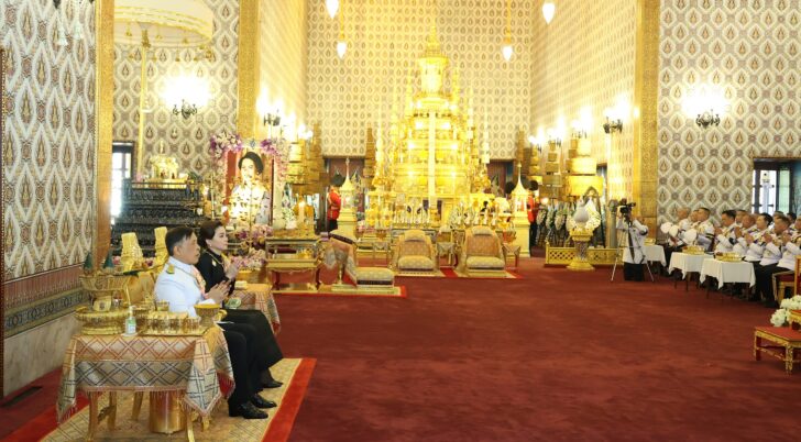 ในหลวง-พระราชินี ทรงบำเพ็ญพระราชกุศลปัญญาสมวาร 50 วัน พระพันปีหลวง