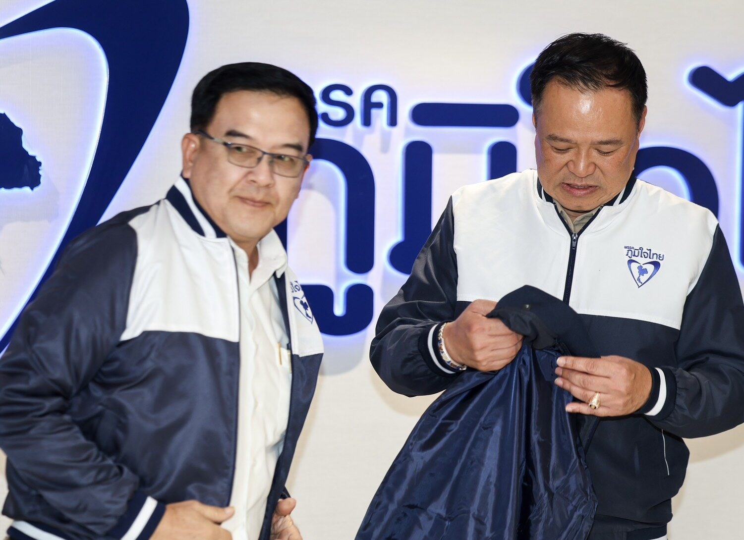 อนุทิน