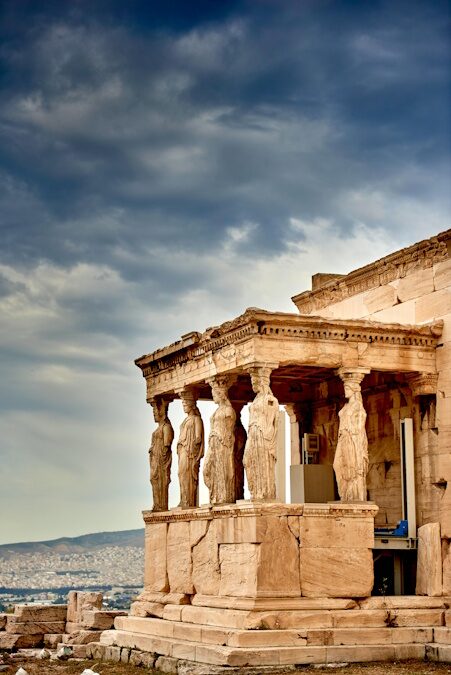 อะโครโพลิส (The Acropolis) ภาพจาก pexels