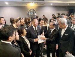 ภาคอุตสาหกรรมบันเทิง เข้าพบนายกรัฐมนตรี – รมต. วธ. ขอบคุณรัฐเดินหน้ามาตรการ Cash Rebate หนุนภาพยนตร์ไทยสู่เวทีโลก