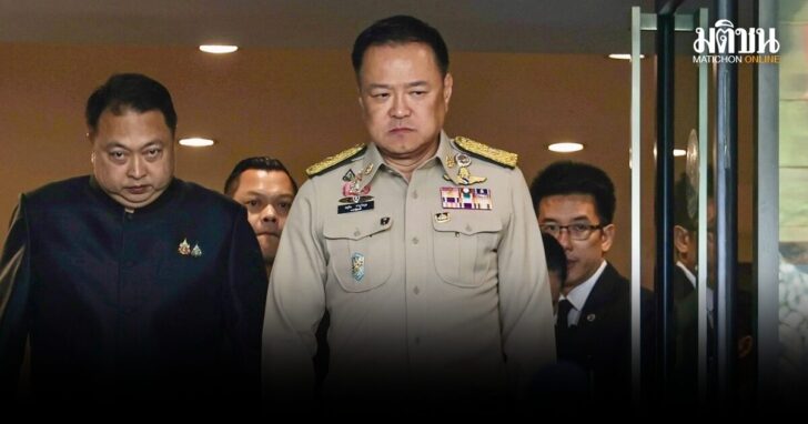 อนุทิน-ครม-ช่วยกันลงพื้นที่ศูนย์อพยพ