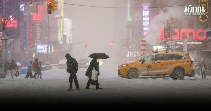 Major winter storm spreads across a large swath of the United States