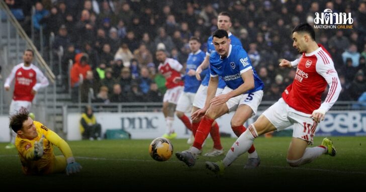 FA Cup - Third Round - Portsmouth v Arsenal