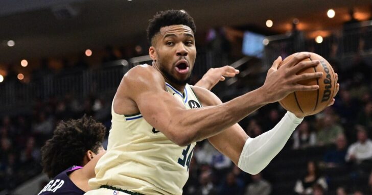 2026-01-14T043910Z_478225131_MT1USATODAY28001824_RTRMADP_3_NBA-MINNESOTA-TIMBERWOLVES-