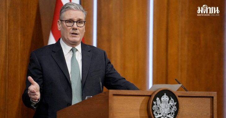 FILE PHOTO: British Prime Minister Starmer delivers a statement in London