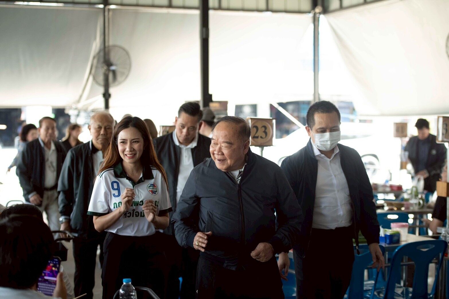 บิ๊กป้อม