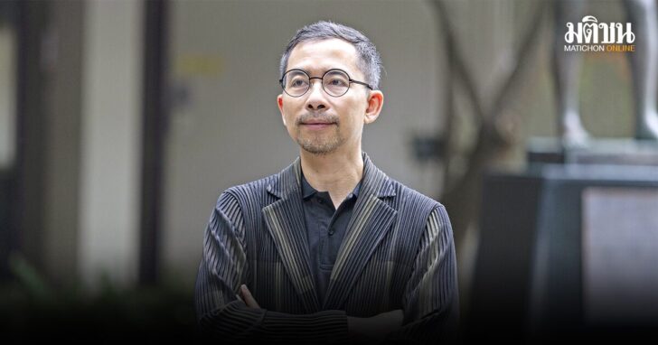 อดิศร จันทรสุข