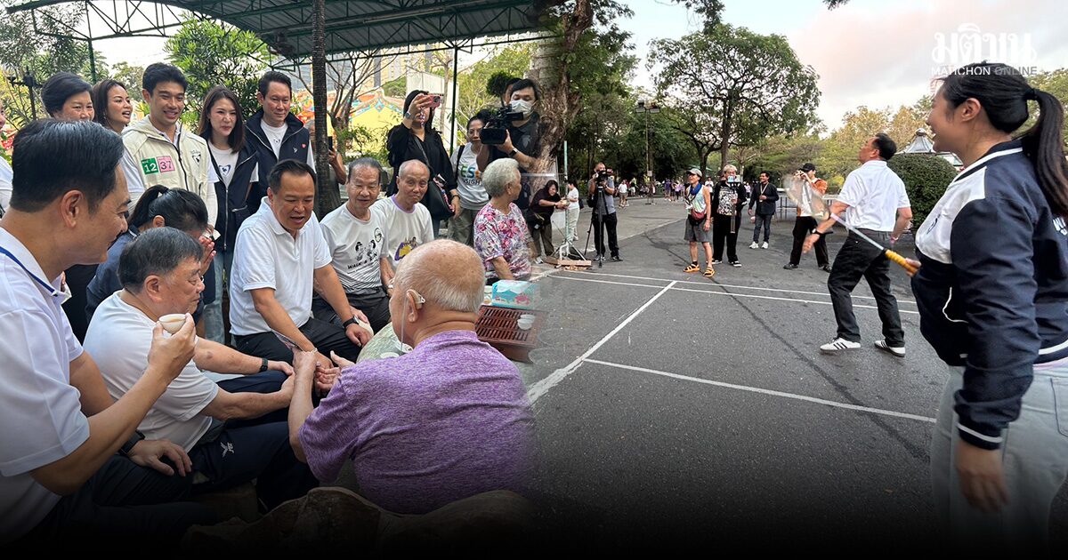 อนุทิน ลุยหาเสียงวันสุดท้าย ตีแบด-ร่วมจิบน้ำชา สมาคมแต้จิ๋ว ปชช.อวยพรให้นั่งนายกฯต่อ