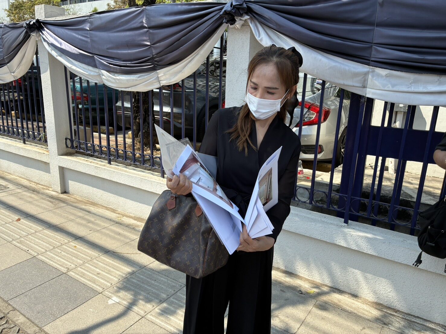 เจ๊หนิง