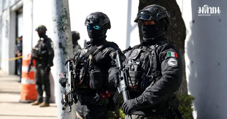 Members of the National Operations Unit (UNO) stand guard outside the Specialized Prosecutor's Office for Organized Crime (FEMDO) following the killing of 'El Mencho', in Mexico City