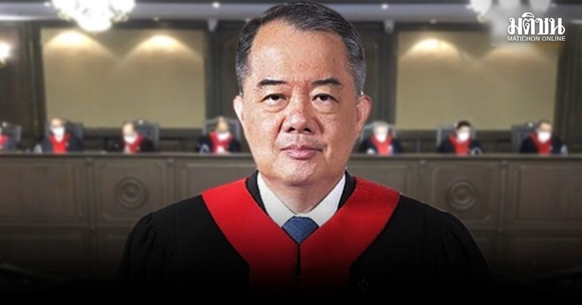 ปธ.ศาลรธน.ชี้ ชงเองไม่ได้ ปมบุคคลขาดคุณสมบัตินั่ง รมต.ต้องมีผู้ร้องตามช่องทาง ชี้เรื่องดีการเมืองระวังจริยธรรม