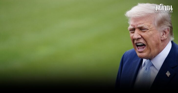 U.S. President Trump departs the White House for Florida, in Washington