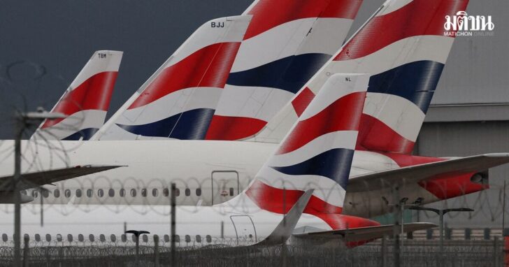 FILE PHOTO: Livery of British Airways passenger planes are seen at Heathrow Airport in west London