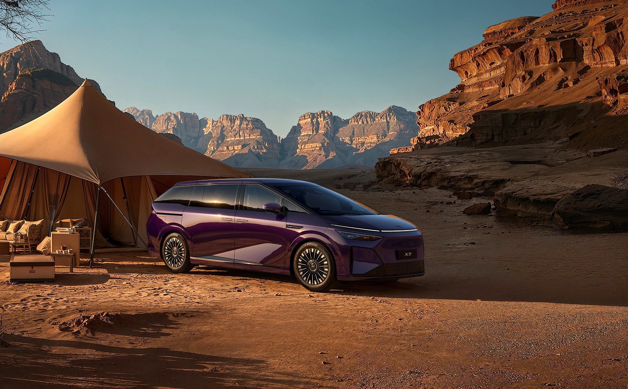 The New XPENG X9
