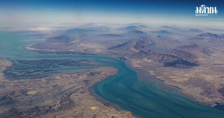 FILE PHOTO: An aerial view of the island of Qeshm, separated from the Iranian mainland by the Clarence Strait, in the Strait of Hormuz