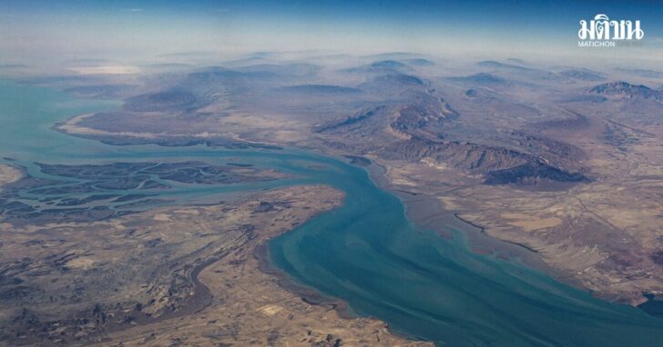 FILE PHOTO: An aerial view of the island of Qeshm, separated from the Iranian mainland by the Clarence Strait, in the Strait of Hormuz