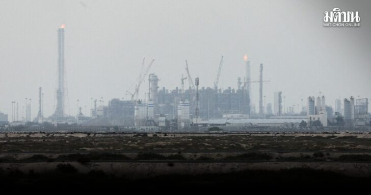 FILE PHOTO: QatarEnergy's liquefied natural gas (LNG) production facilities, amid the U.S.-Israeli conflict with Iran