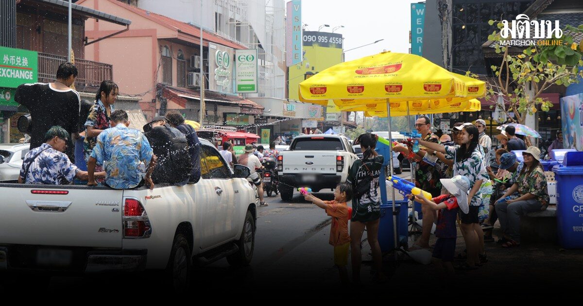 ทั่วหล้ามหาสงกรานต์ สาดน้ำกันชุ่มฉ่ำ หัวเมืองท่องเที่ยวเนืองแน่น ทั้ง นทท.ไทย-ต่างชาติ