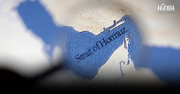 FILE PHOTO: FILE PHOTO: Illustration shows map showing the Strait of Hormuz and Iran