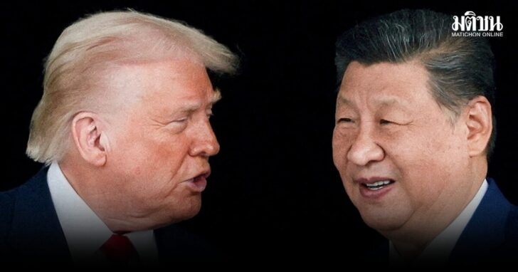 FILE PHOTO: US President Donald Trump meets with Chinese President Xi Jinping on the sidelines of the APEC summit, in Busan