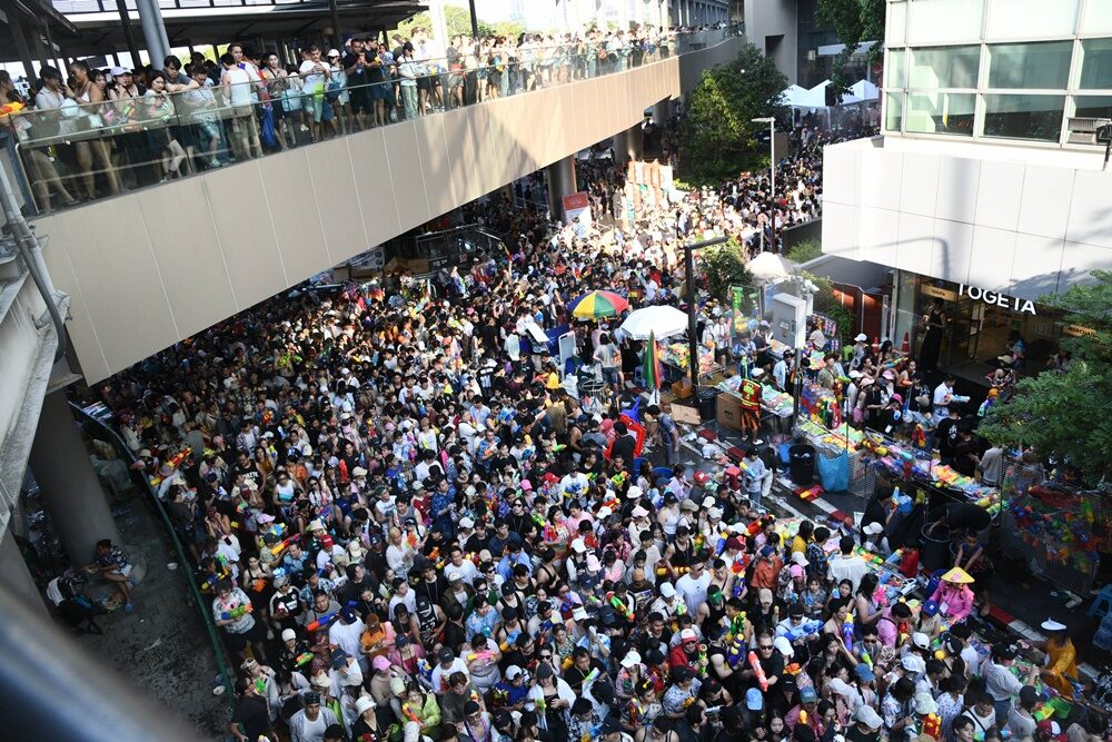 สงกรานต์สีลม