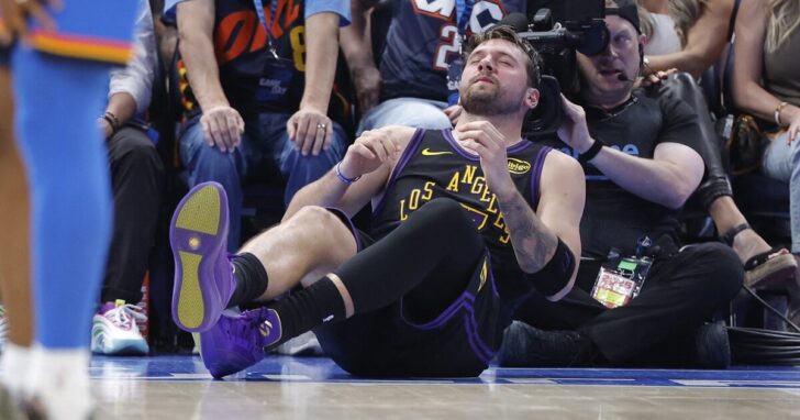 NBA: Los Angeles Lakers at Oklahoma City Thunder