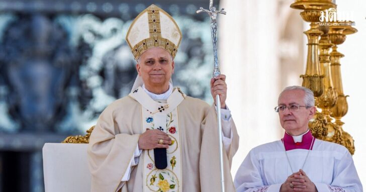 Pope Leo XIV leads the Easter Mass in St. Peter's Square at the Vatican