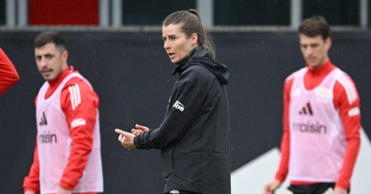 1. FC Union Berlin Training - Interim coach Marie-Louise Eta leads training session
