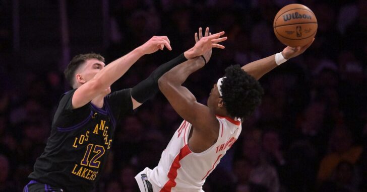 NBA: Playoffs-Houston Rockets at Los Angeles Lakers