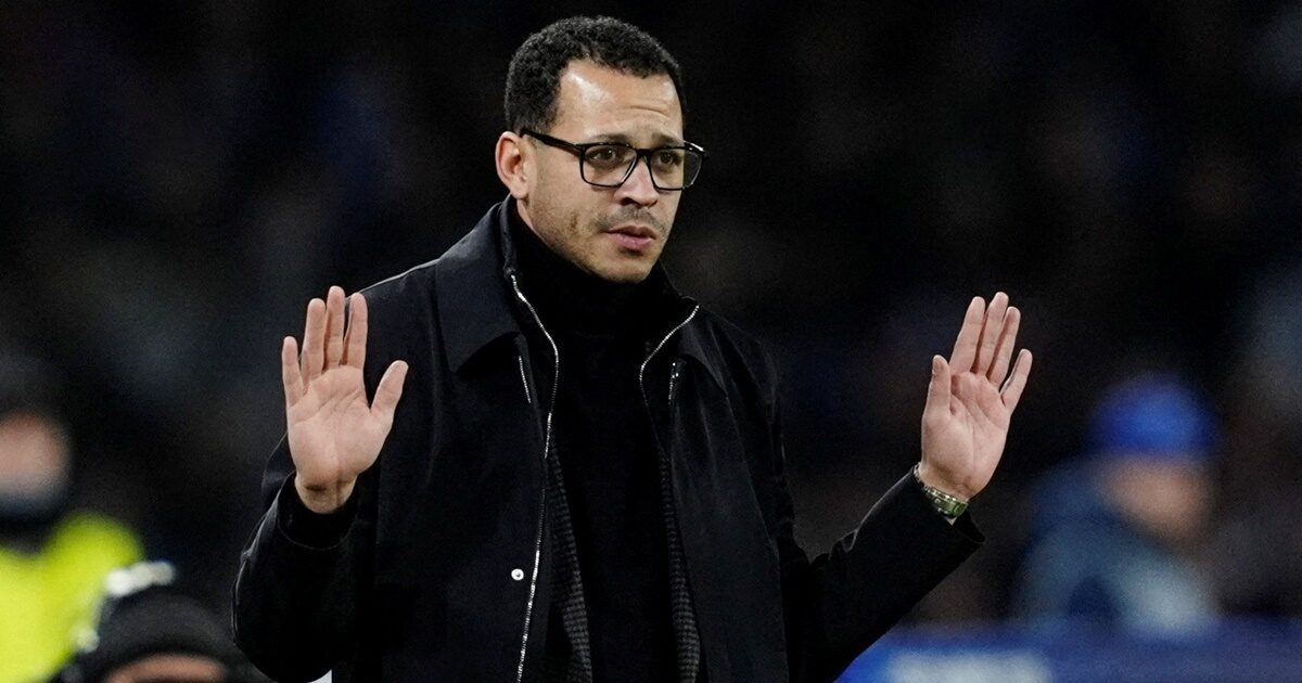 โรซีเนียร์โดนเชลซีปลดแล้วหลังคุมทัพได้เพียง 106 วัน