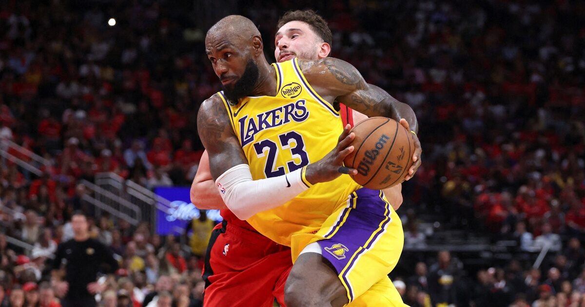 เลเกอร์สต่อเวลาชนะร็อคเกตส์ 112-108 นำซีรีส์ 3-0 จ่อเข้ารอบ