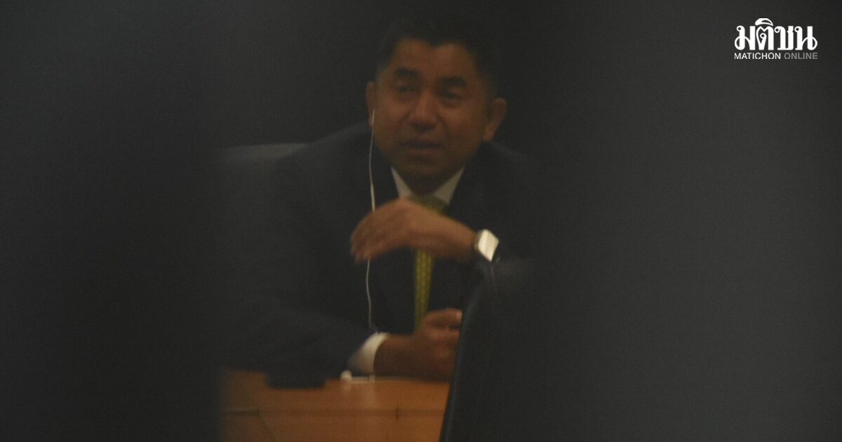 บิ๊กโจ๊ก ปรากฎตัวครั้งแรกหลังอดีตลูกน้องแฉยับ เข้ารายงานตัวคดีสินบนทอง เผยเหตุชิ่งสื่อ