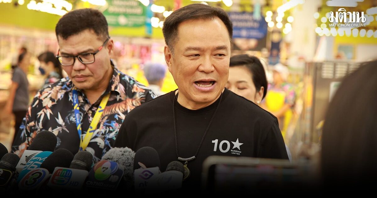 นายกฯคุย รู้ขบวนการกักตุนน้ำมัน แต่อุบไม่ให้ข่าวรั่ว ชมจนท.สืบเชิงลึกสัปดาห์เดียว ชวนซื้อสินค้าไทยช่วยไทยลด20%