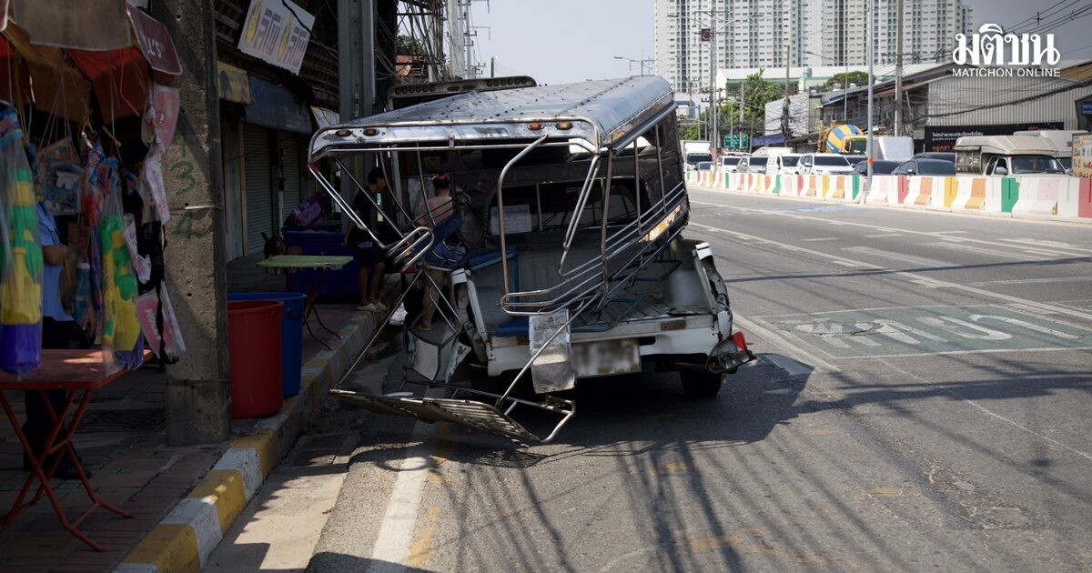 สลด ศพแรกวันไหลนาเกลือ หนุ่มวัย 34 ขี่จยย. พุ่งชนสองแถวกลางสามแยกไฟแดงดับคาที่